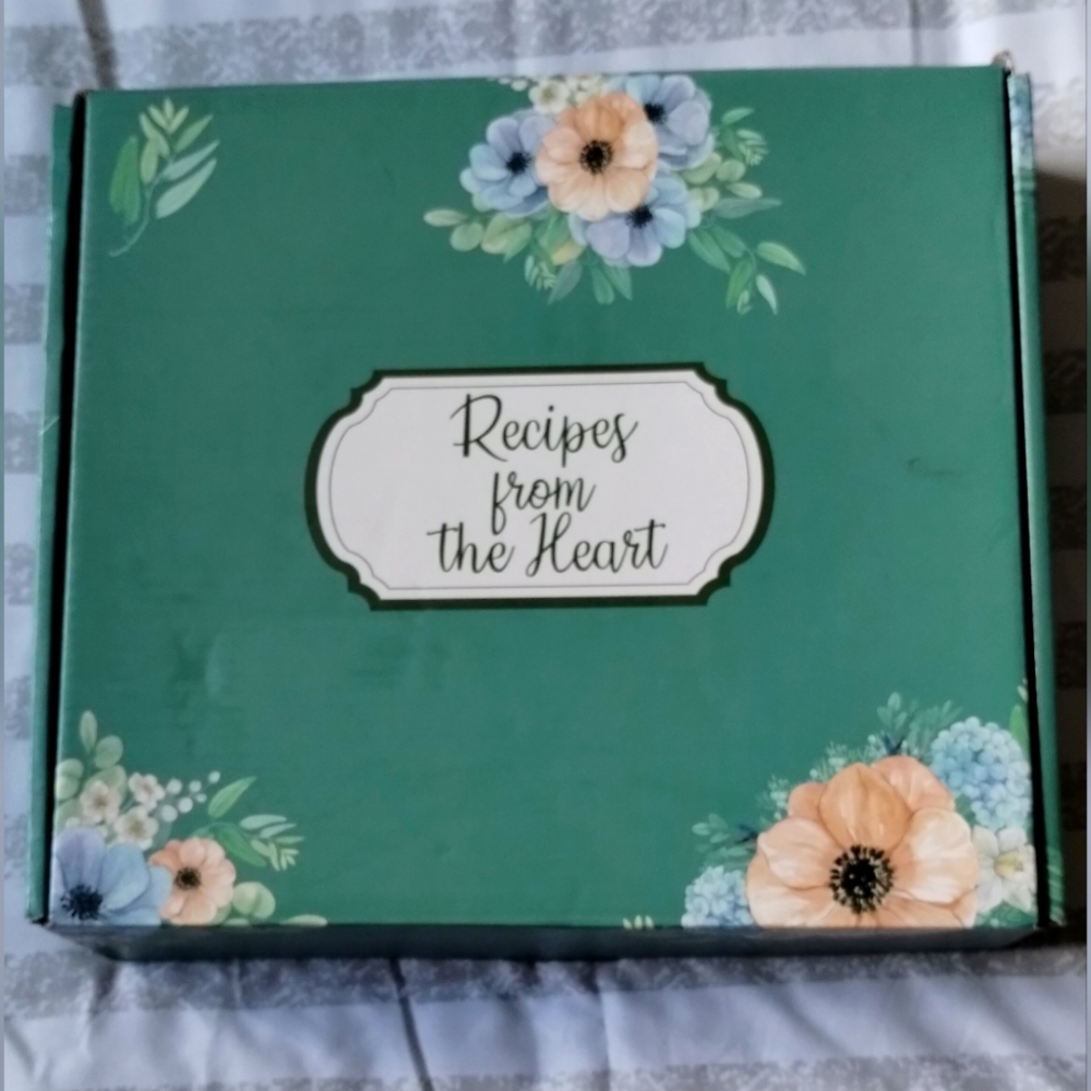 Recipe Binder with accessories